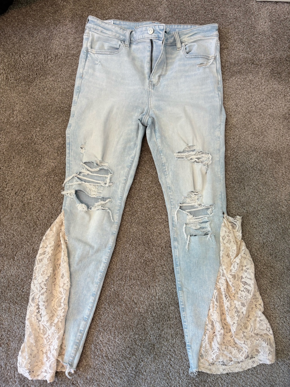 American Eagle Outfitters Light Blue Distressed Lace-Trim Skinny Jeans